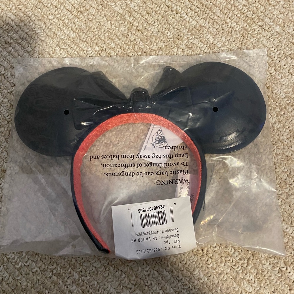 NWT Darth Vader Disney Designer Ear Headband